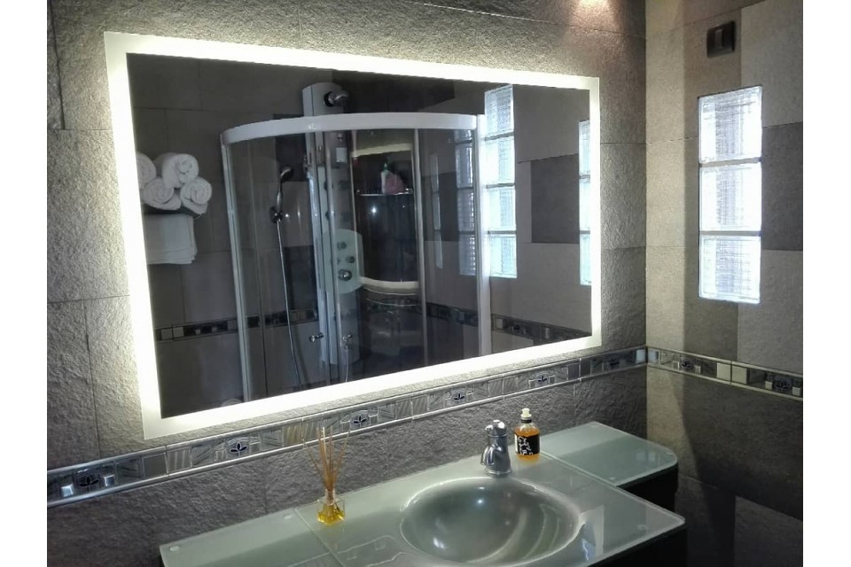 Espejos con luz led en Tandil por Tanglass en BuyBuy