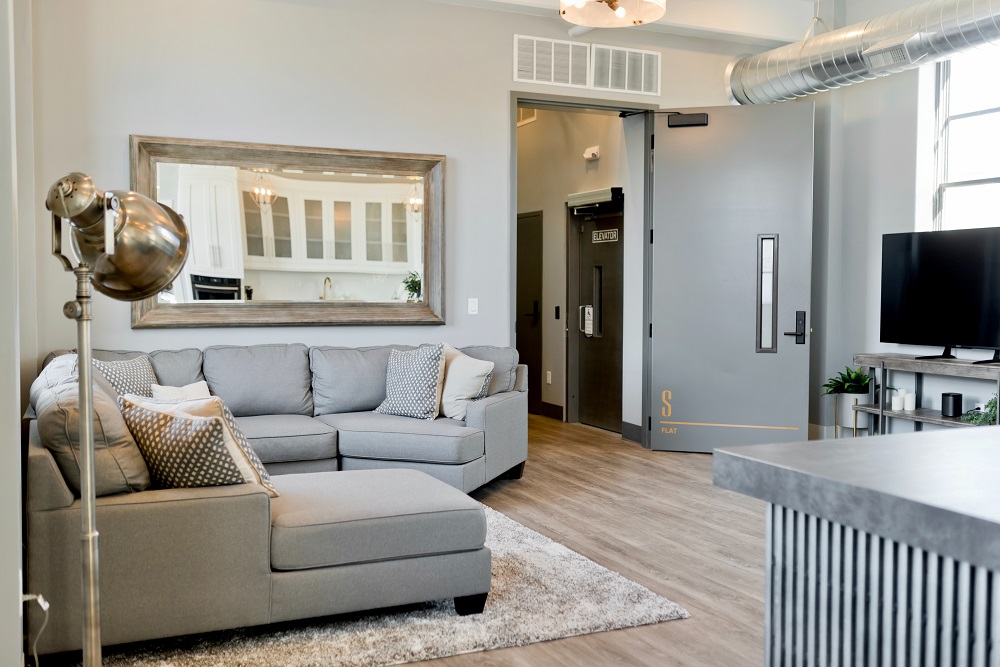 6 usos brillantes de los espejos decorativos | Housfy